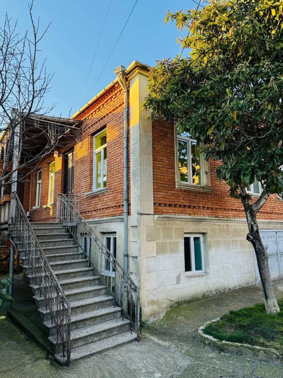 קוטאיסי Guest House "Bubu" מראה חיצוני תמונה