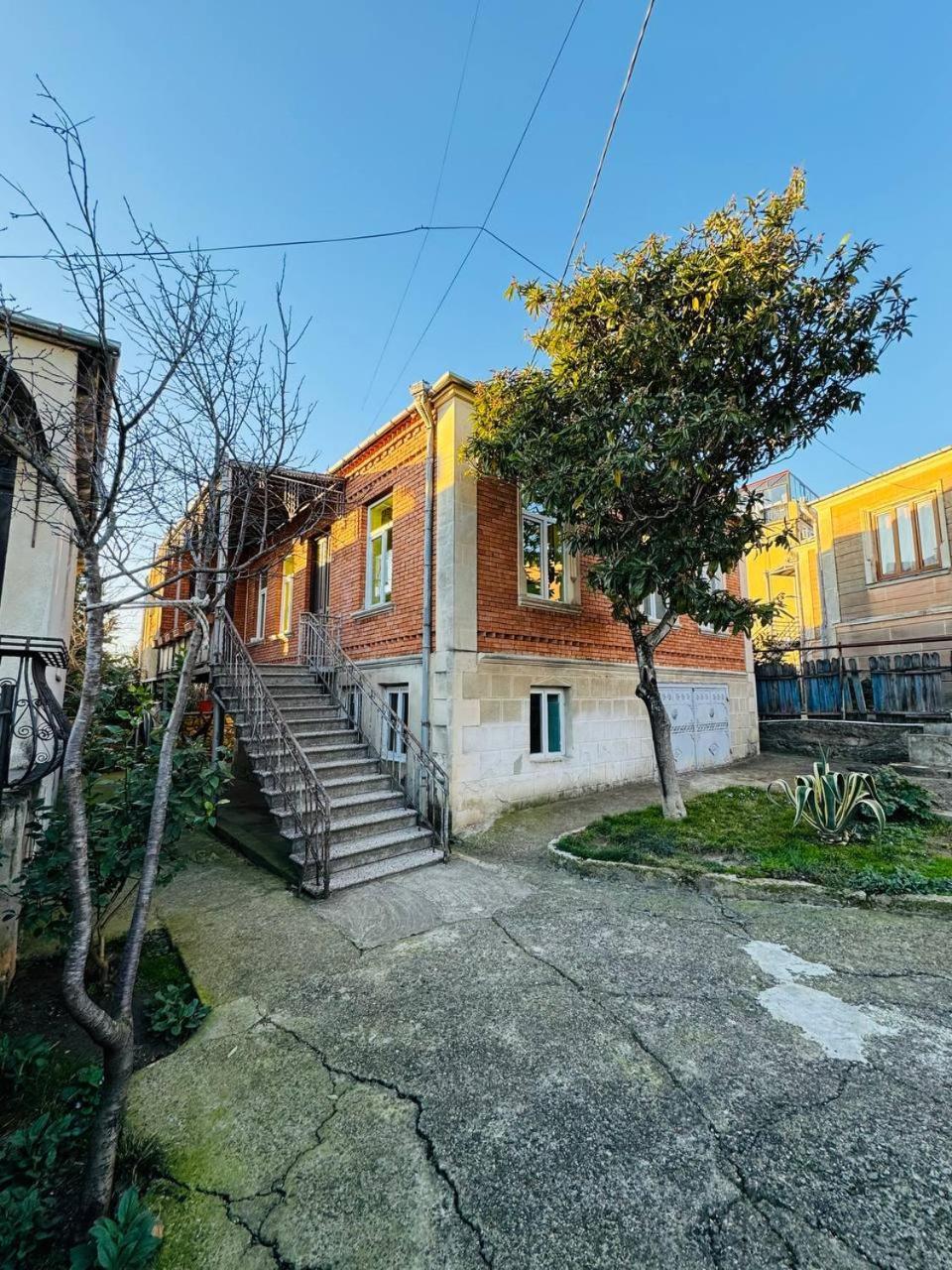 קוטאיסי Guest House "Bubu" מראה חיצוני תמונה