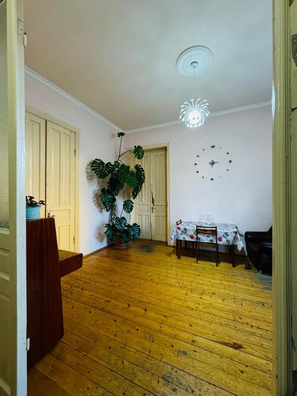 קוטאיסי Guest House "Bubu" מראה חיצוני תמונה